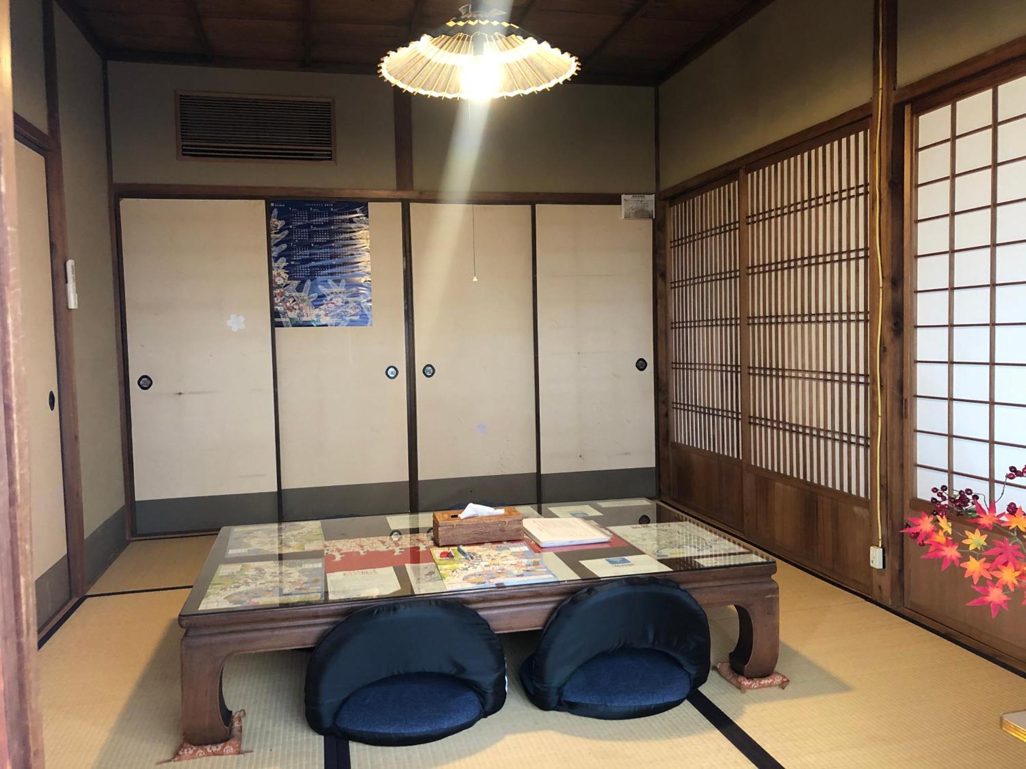 城跡石垣上の絶景古民家宿 鞆城茶屋庵 Tomo Bagian luar foto