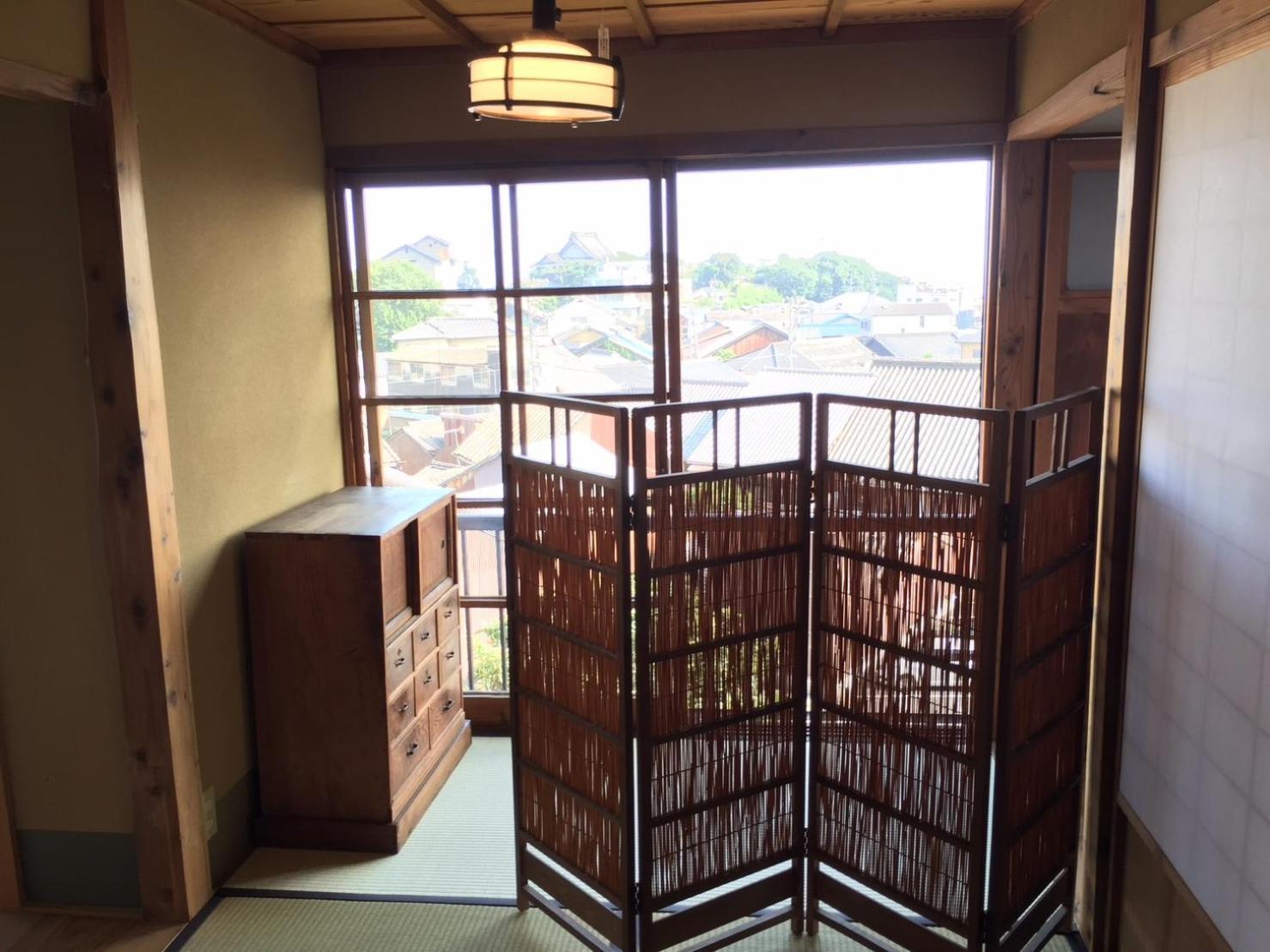 城跡石垣上の絶景古民家宿 鞆城茶屋庵 Tomo Bagian luar foto