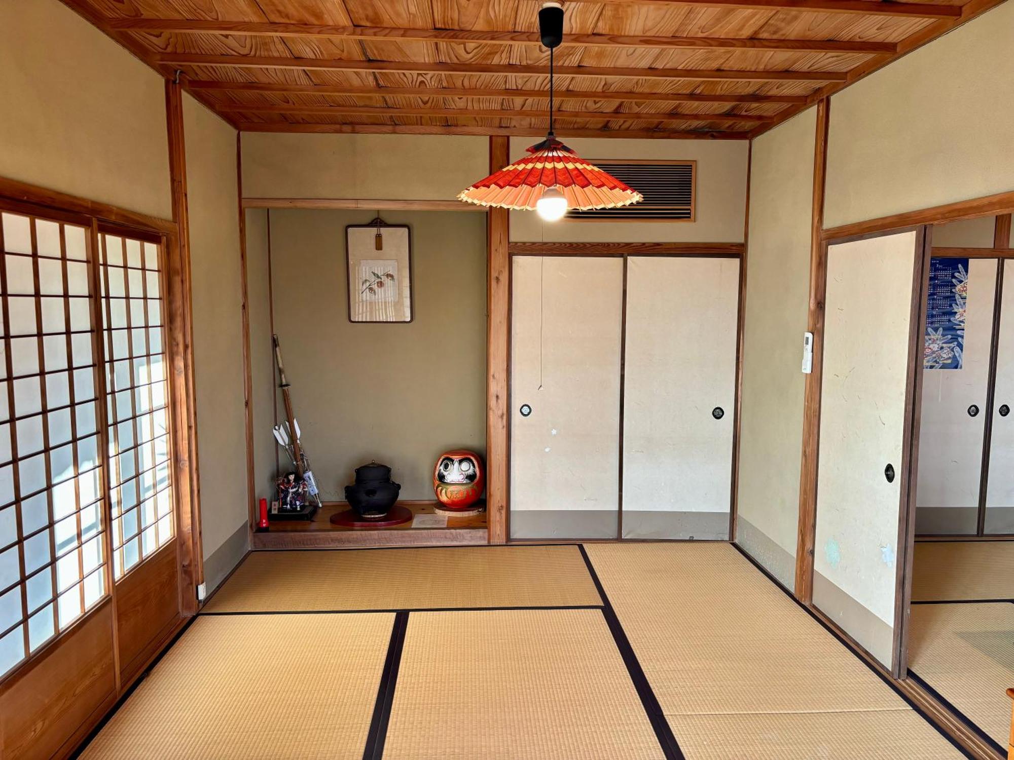 城跡石垣上の絶景古民家宿 鞆城茶屋庵 Tomo Bagian luar foto